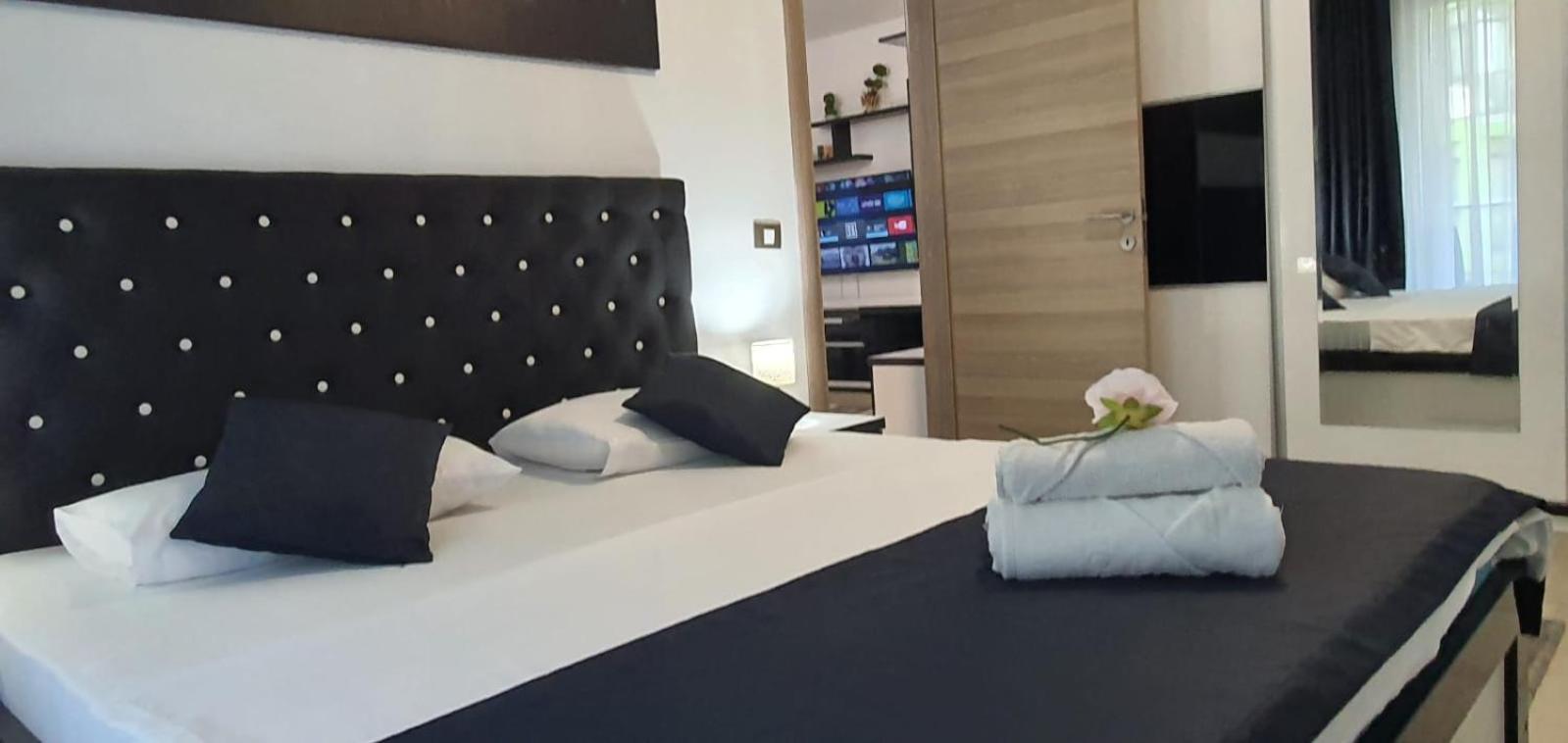 Alezzi Resort Luxury Apartament Prima Linie La Mare Năvodari Eksteriør bilde